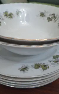 ظرف قدیمی