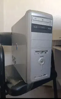 کیس و مانیتور قدیمی