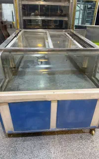 یخچال مرغی خوابیده