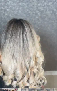 آموزش تخصصی رنگ، لایت و احیای مو با مدرک