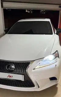 لکسوس is250 fsport