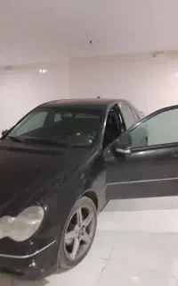 بنز c240 شش سیلندر مدل 2002