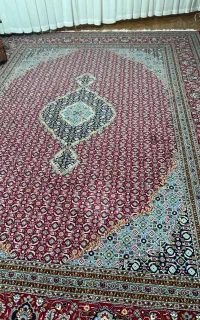 دو عد فرش ۱۲ متری