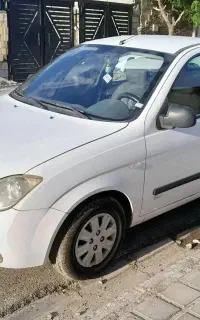 تیبا صندوق دار مدل ۹۳