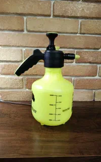 سم پاش خانگی