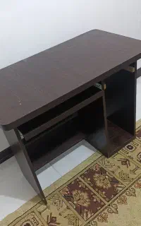 میز کامپیوتر