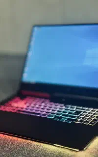 Asus ROG G713