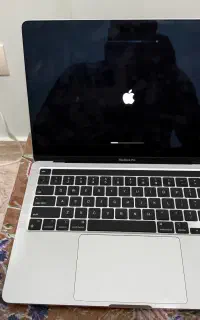 مک بوک پرو m2