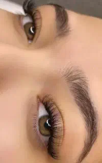 اکستنشن مژه تخصصی و قیمت مناسب