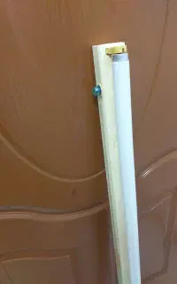 لامپ مهتابی کامل با پایه
