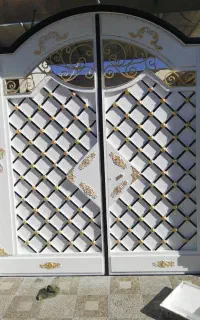 رنگ آمیزی و نقاشی ساختمان و درب و پنجره