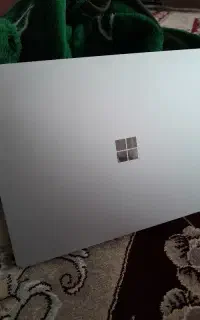 مایکروسافت سورفیس لپتاپ ۳