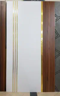 درب چوبی