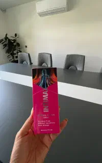 عطر نواحی خصوصی برای خانم‌ها و آقایان