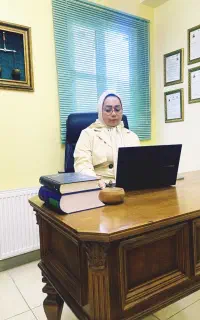 وکیل الهام مجتهدی صدر. وکیل پایه یک دادگستری.