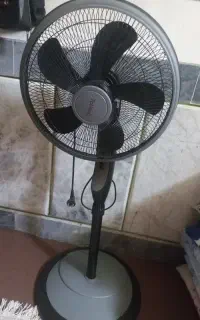 فروش مایکروفر و پنکه پایه بلند هر دو باهم