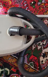 جاروبرقی دست دوم