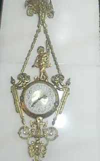 ساعت برنز سنگین وزن