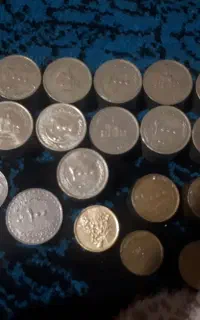 تعدادی سکه قدیمی