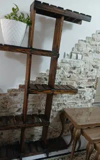 استند چوبی نراد