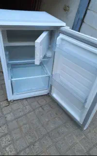 یخچال هتلی ۷ فوت