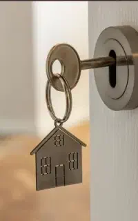 به یک همخونه خانم برای مادرم نیازمندم