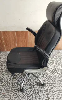 صندلی چرخ دار