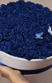 دسته گل وباکس گل ربانی