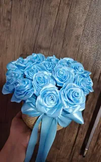گل مصنوعی روبانی