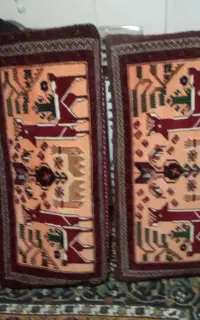 پشتی فروشی
