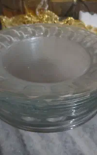 بشقاب و دیس انگشتی