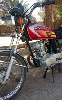 موتور هوندا۱۲۵ مدل ۸۳