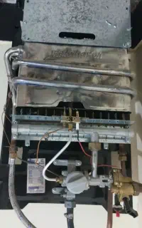 آبگرمکن ایرانشرق