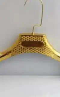 تعداد 100 دانه چوب لباسی