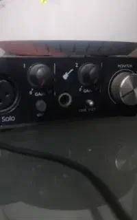 کارت صوتی focusrite solo 2th