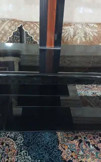 میز تلویزیون در حد نو