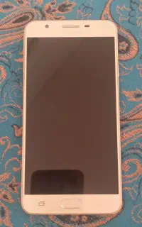 J7 Prime نمونه