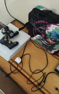 PS4 PORO1tera گیر پولم وگرنه در حد