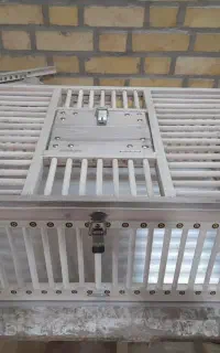 قفس پلاکی مسافتی