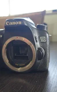 بادی دوربین ۷۰d کنون سالم