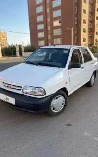 پراید مدل ۹۸ در حد