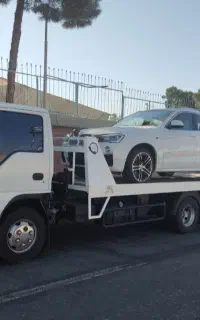 راننده پایه یک با مدارک کامل جهت کار با خودروبر
