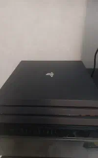 ps4 pro دو دسته یک ترابایت