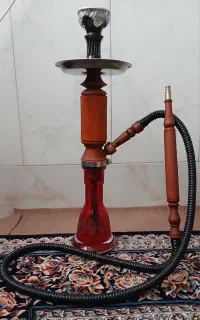 قلیون تمام سرخ