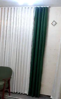 پنل سبز پرده مینیمال