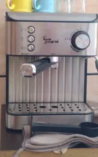 دستگاه قهوه ساز خانگی