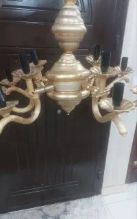 دو عدد لوستر و یک عدد اباژور