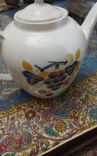 دوعدد قوری بزرگ هیتی ومهمانی