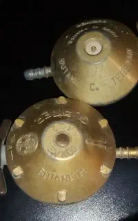 رگلاتور در حد نو