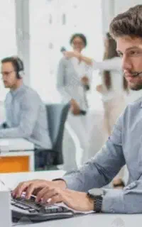 استخدام اپراتور تلفن با مزایا